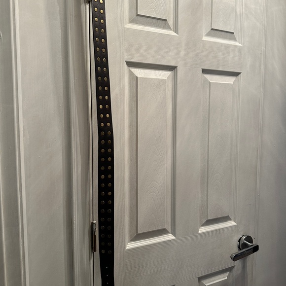 Coach Dark Brown Leather Belt with Gold Details - Picture 4 of 5